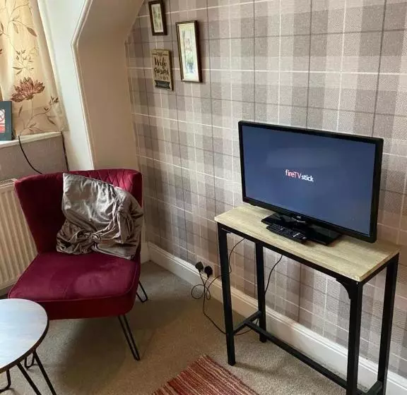 ベッドアンドブレックファースト Alpine Cottage