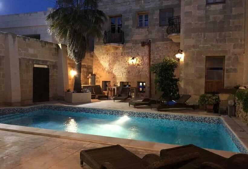 تختخواب و صبحانه Gozo Spirit