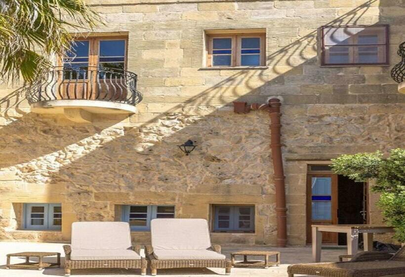 تختخواب و صبحانه Gozo Spirit