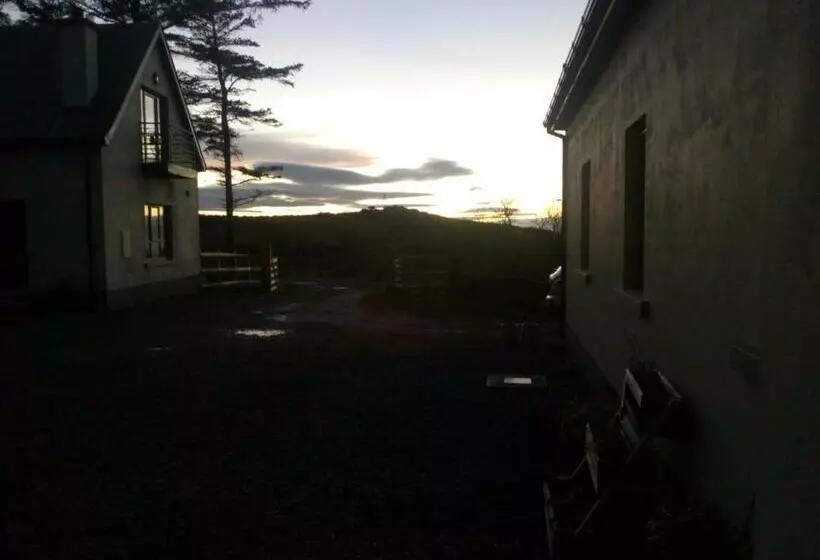 ベッドアンドブレックファースト Holland House