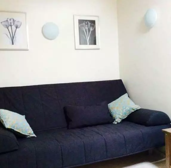 ベッドアンドブレックファースト Holland House