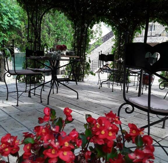 ベッドアンドブレックファースト Mas De L Ile