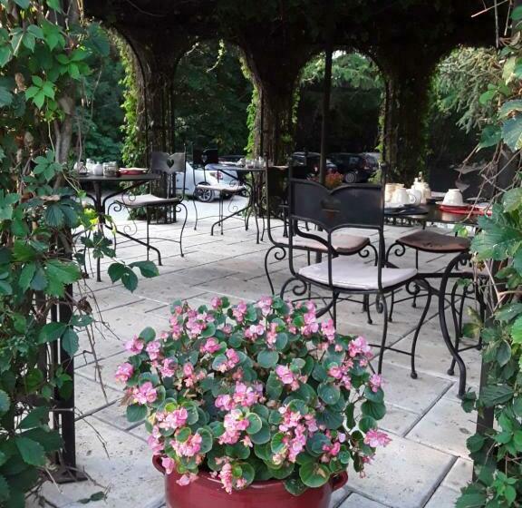 ベッドアンドブレックファースト Mas De L Ile