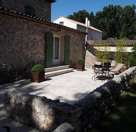 ベッドアンドブレックファースト Mas De L Ile