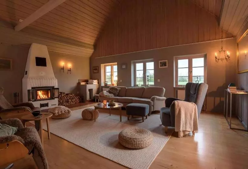 ベッドアンドブレックファースト Mellby Atelier På österlen