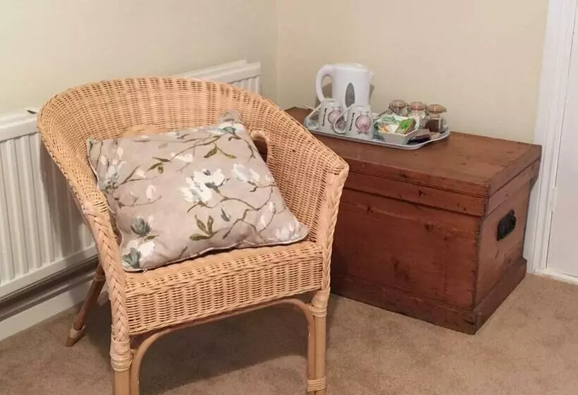 Aamiaismajoitus (B&B) Wood Farm Kerdiston