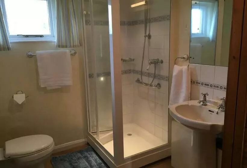 Aamiaismajoitus (B&B) Wood Farm Kerdiston
