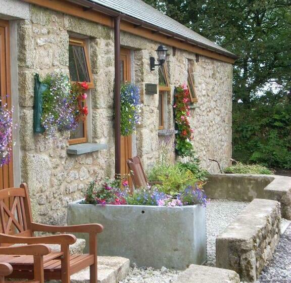 فندق Higher Carthew Farm