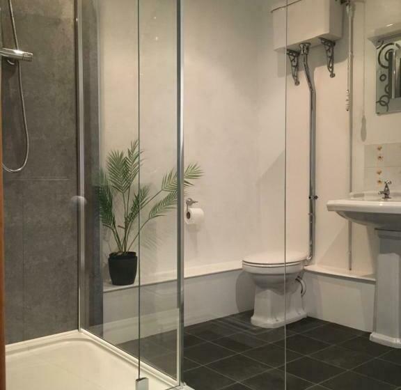 فندق Higher Carthew Farm