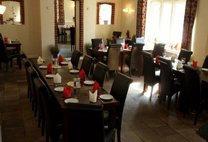 فندق The Poachers Inn