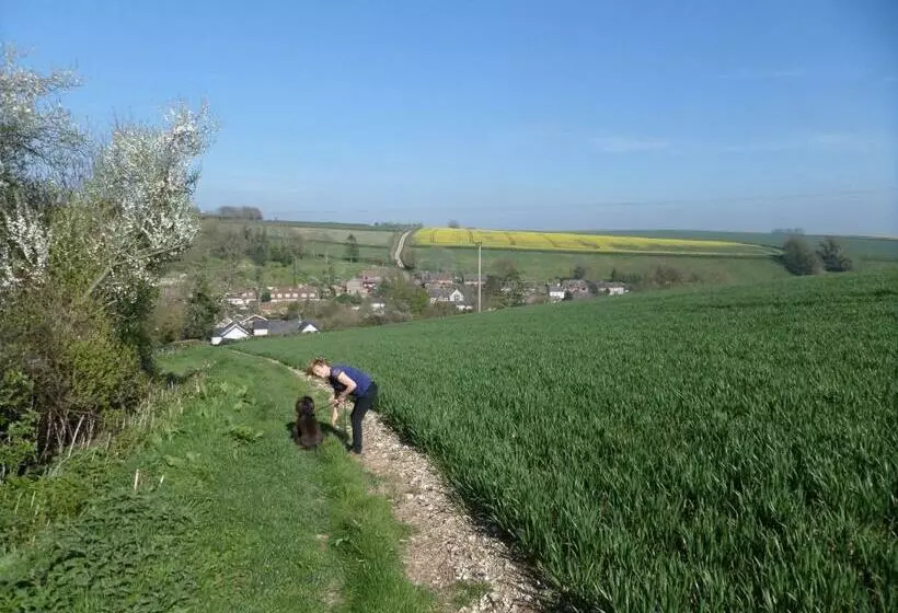 Hotelli The Poachers Inn