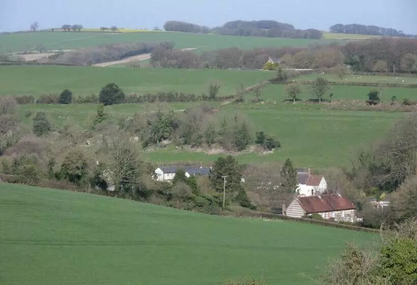 Hotelli The Poachers Inn