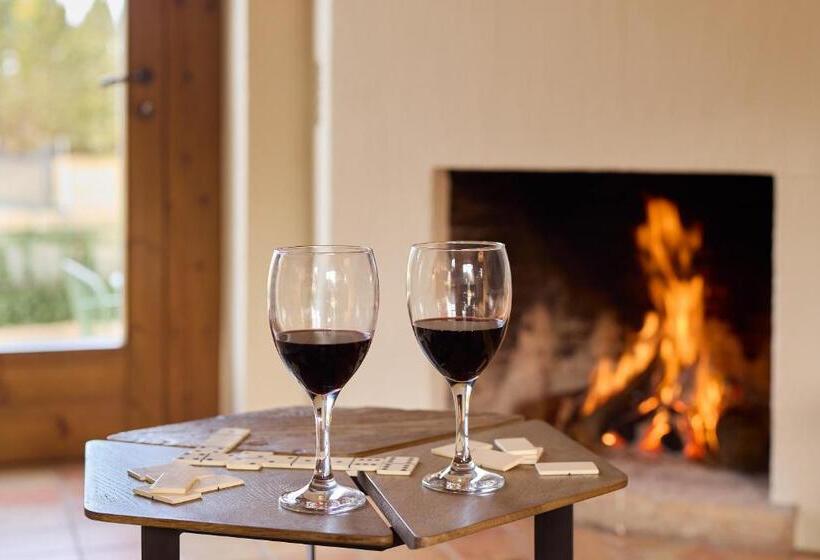 Отель Turismo Rural Mas Ametller