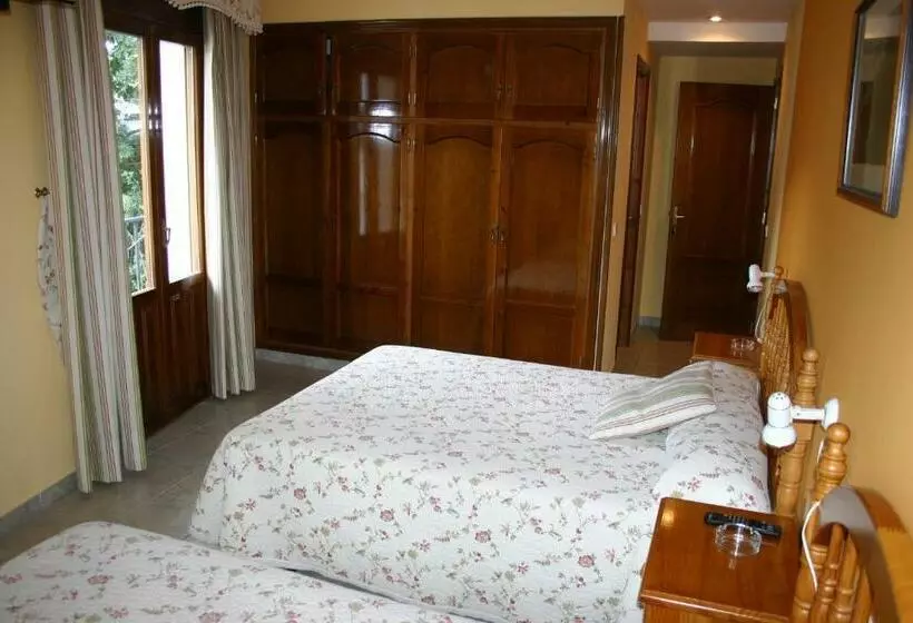 ペンション Casa Raspa