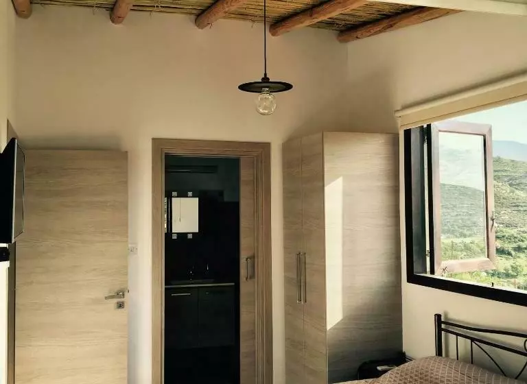 Majatalo Xenios Guesthouse