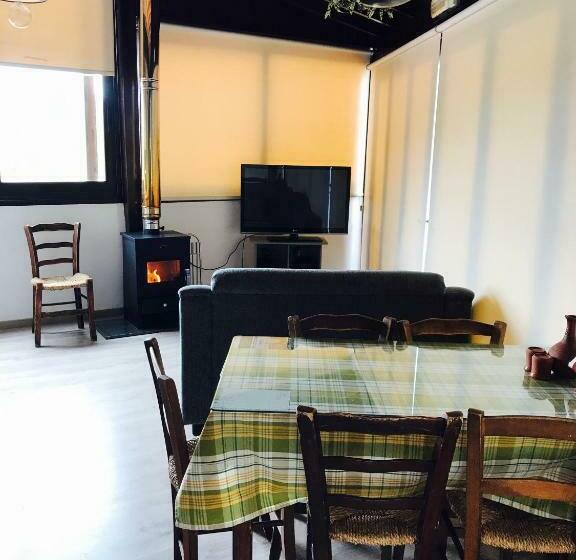 פנסיון Xenios Guesthouse