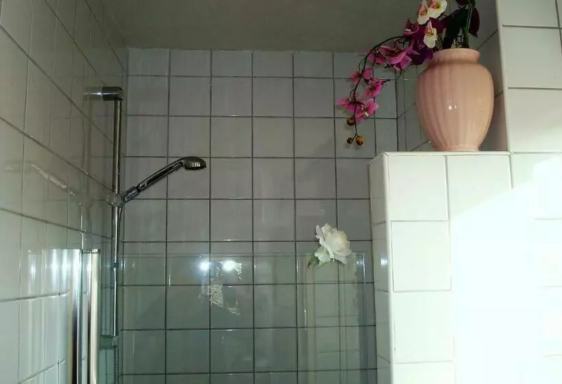Aamiaismajoitus (B&B) Bed En Boterham