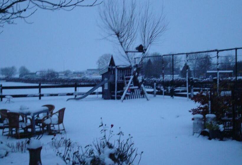 مبيت وإفطار Bed En Boterham