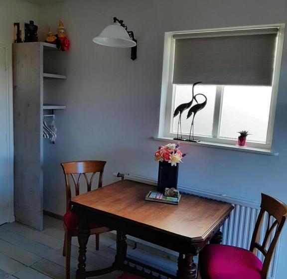 مبيت وإفطار Bed En Boterham