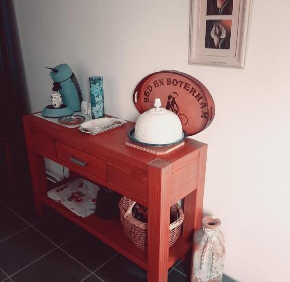 مبيت وإفطار Bed En Boterham