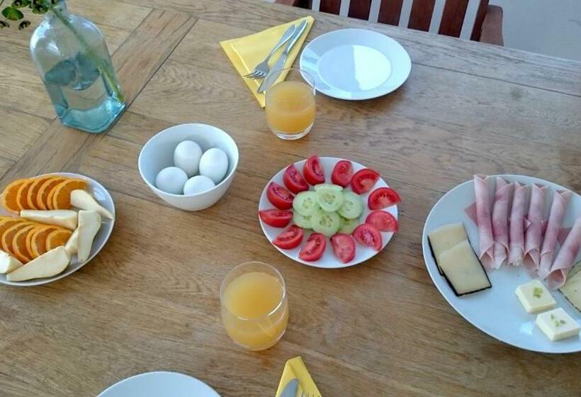 Bed and Breakfast Cortijo Solera