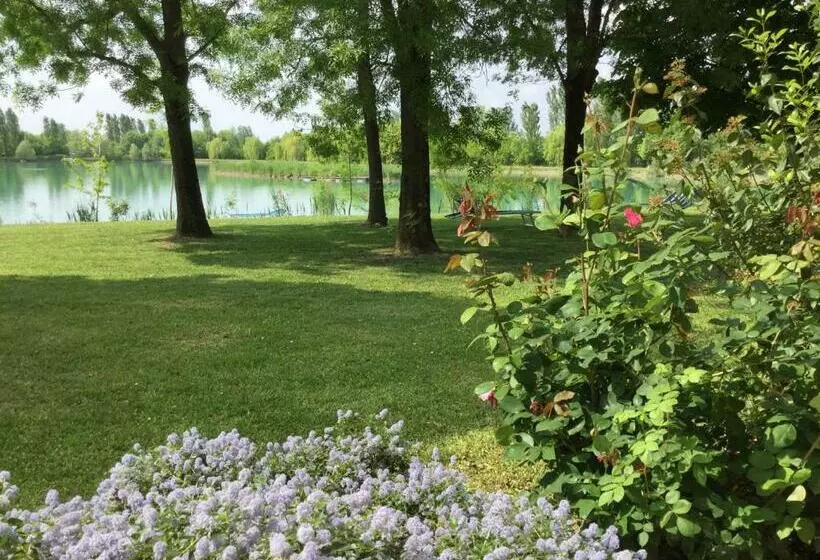 ホテル Agriturismo La Torre