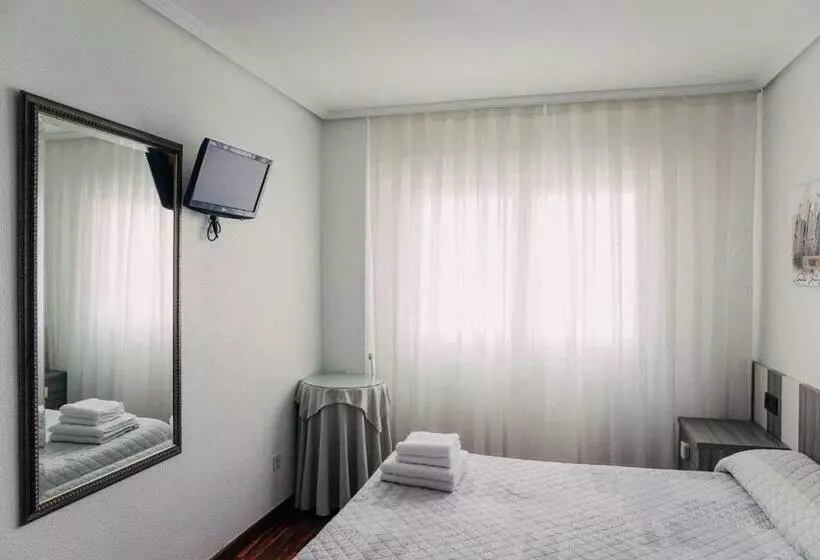 Pensión Amaia H Vi 00348