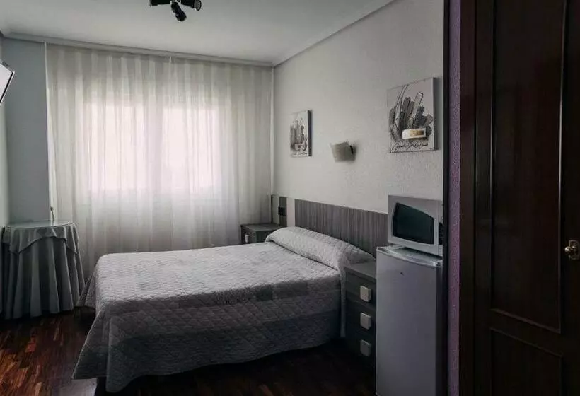 Pensión Amaia H Vi 00348