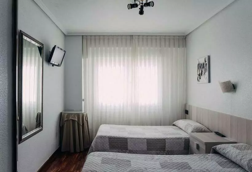 Pensión Amaia H Vi 00348