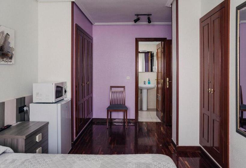 Pensión Amaia H Vi 00348