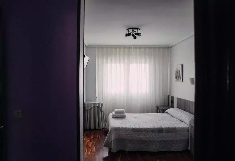 Pensión Amaia H Vi 00348