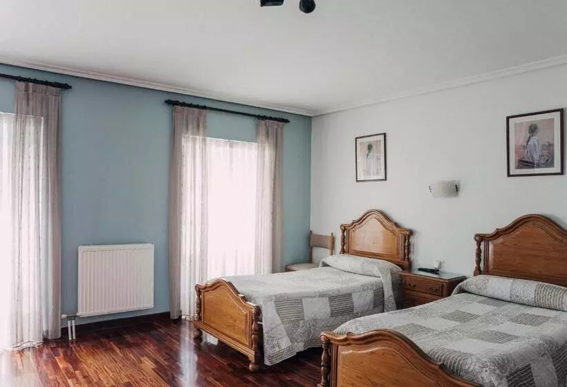 Pensión Amaia H Vi 00348