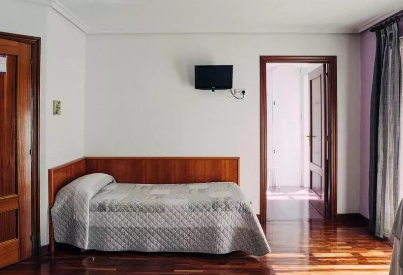 Pensión Amaia H Vi 00348