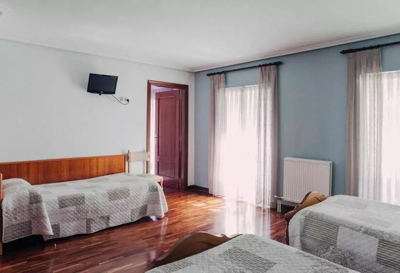 Pensión Amaia H Vi 00348