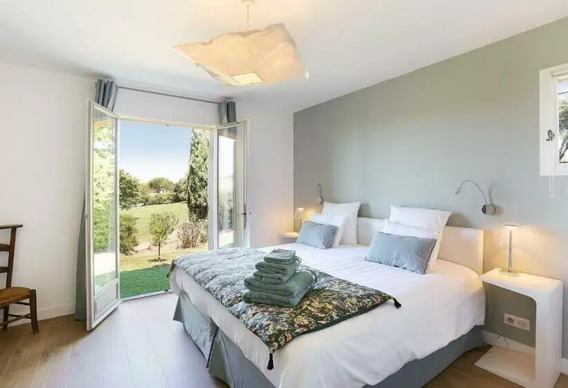 Majatalo Villa Briali Pont Royal