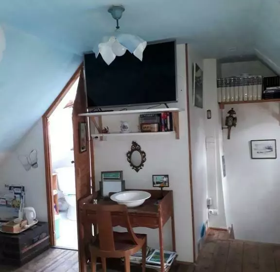 ベッドアンドブレックファースト La Sirène