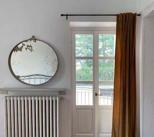 Aamiaismajoitus (B&B) Novecento Charming Room