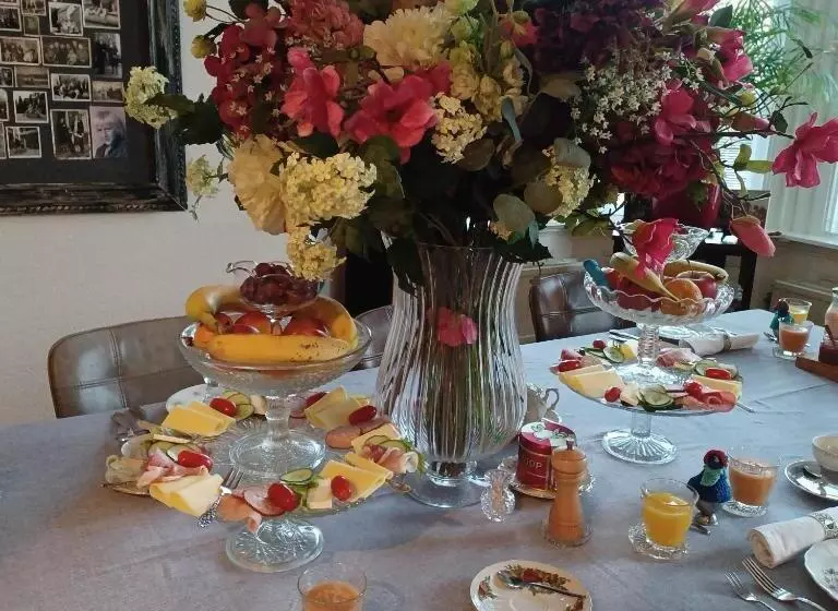 Bed And Breakfast Raapop