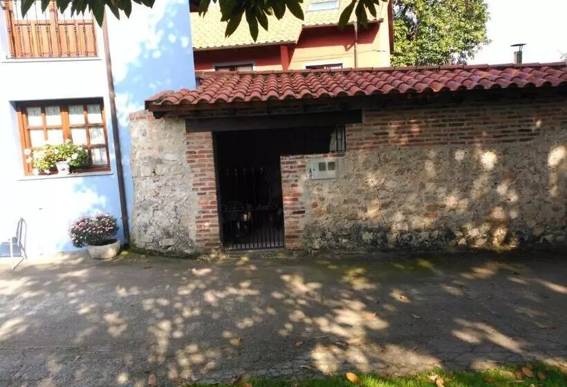هتل Casa Rural Casa Azul
