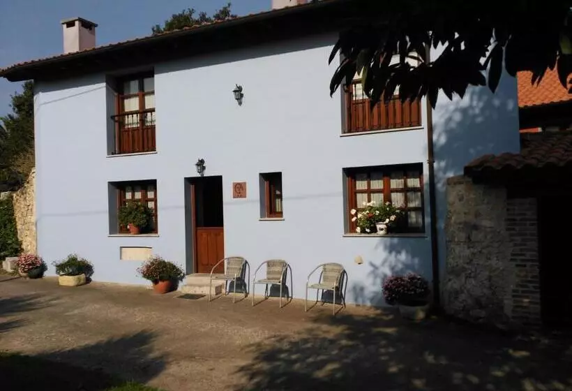 هتل Casa Rural Casa Azul