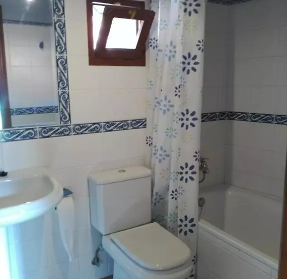 هتل Casa Rural Casa Azul
