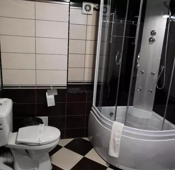 Hotelli Pridvorul Haiducilor