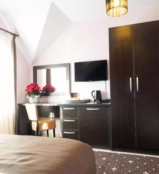 Hotelli Pridvorul Haiducilor