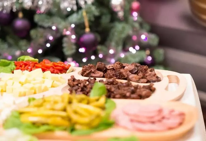 Hotelli Pridvorul Haiducilor