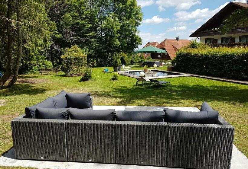 Отель Restaurant Kniebishöhe