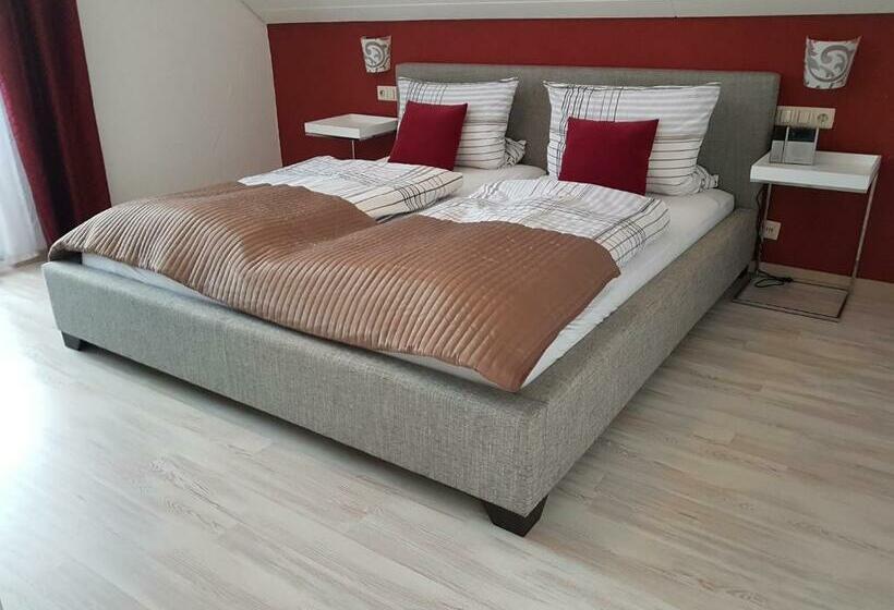 Отель Restaurant Kniebishöhe