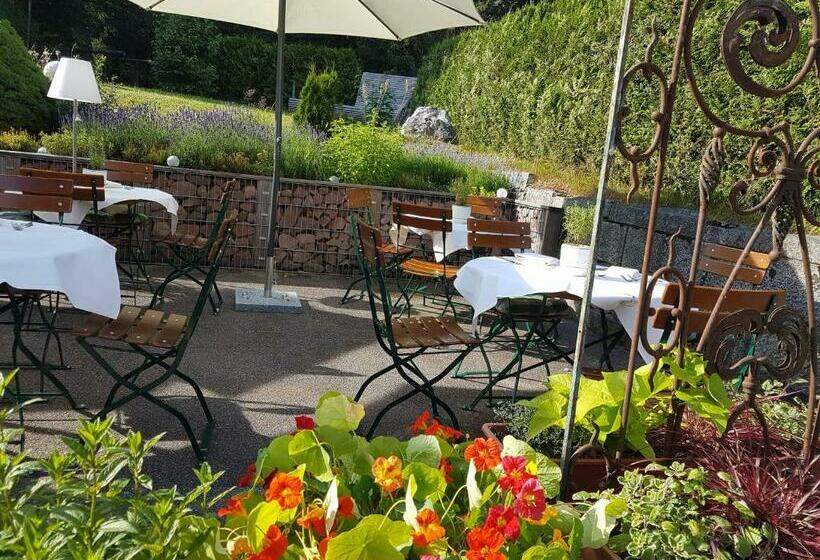 Отель Restaurant Kniebishöhe