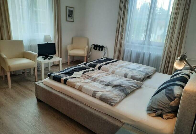 Отель Restaurant Kniebishöhe