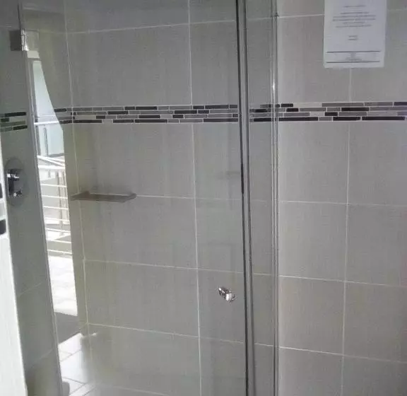 Lucolo Palace B&b   Mthatha