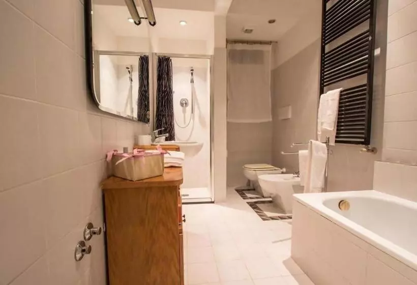 Majatalo La Stazione Per Dormire Guest House